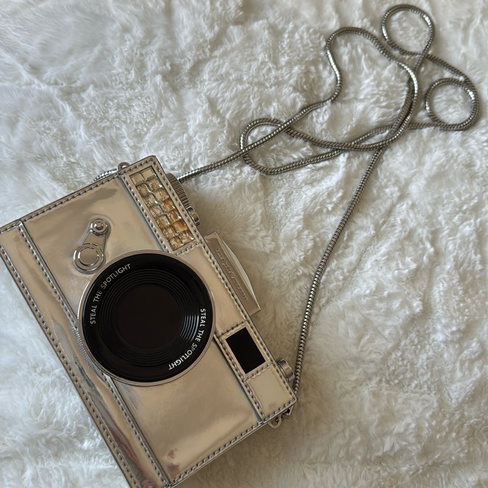 Kate Spade “Steal The Spotlight” Camera Bag - Picture 13 of 16